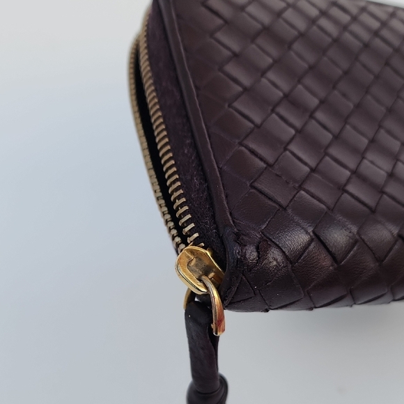Bottega Veneta Round Long Wallet Intrecciato Dark Brown Leather Zippy Wallet! - Picture 16 of 16